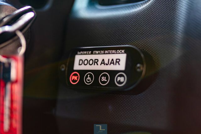 2018 Ford E-450 Cutaway Bus 7 Passenger Wheelchair Lift Red Deer AB