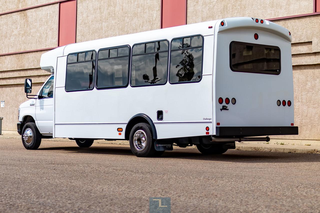 2018 Ford E-450 Cutaway Bus 7 Passenger Wheelchair Lift Red Deer AB