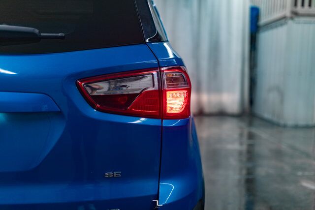 2018 Ford EcoSport AWD SE Roof BCam Red Deer AB