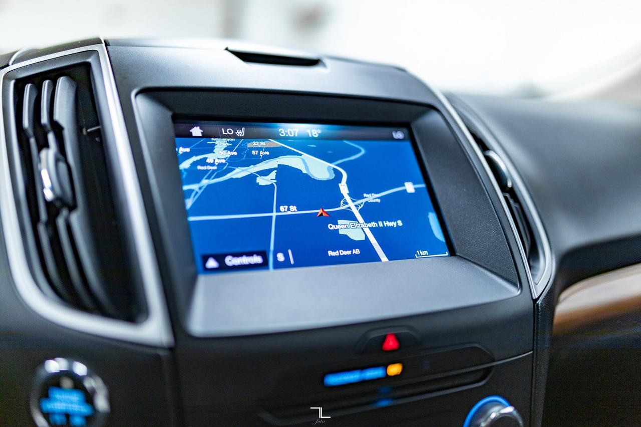 2018 Ford Edge AWD SEL Nav Roof BCam Red Deer AB