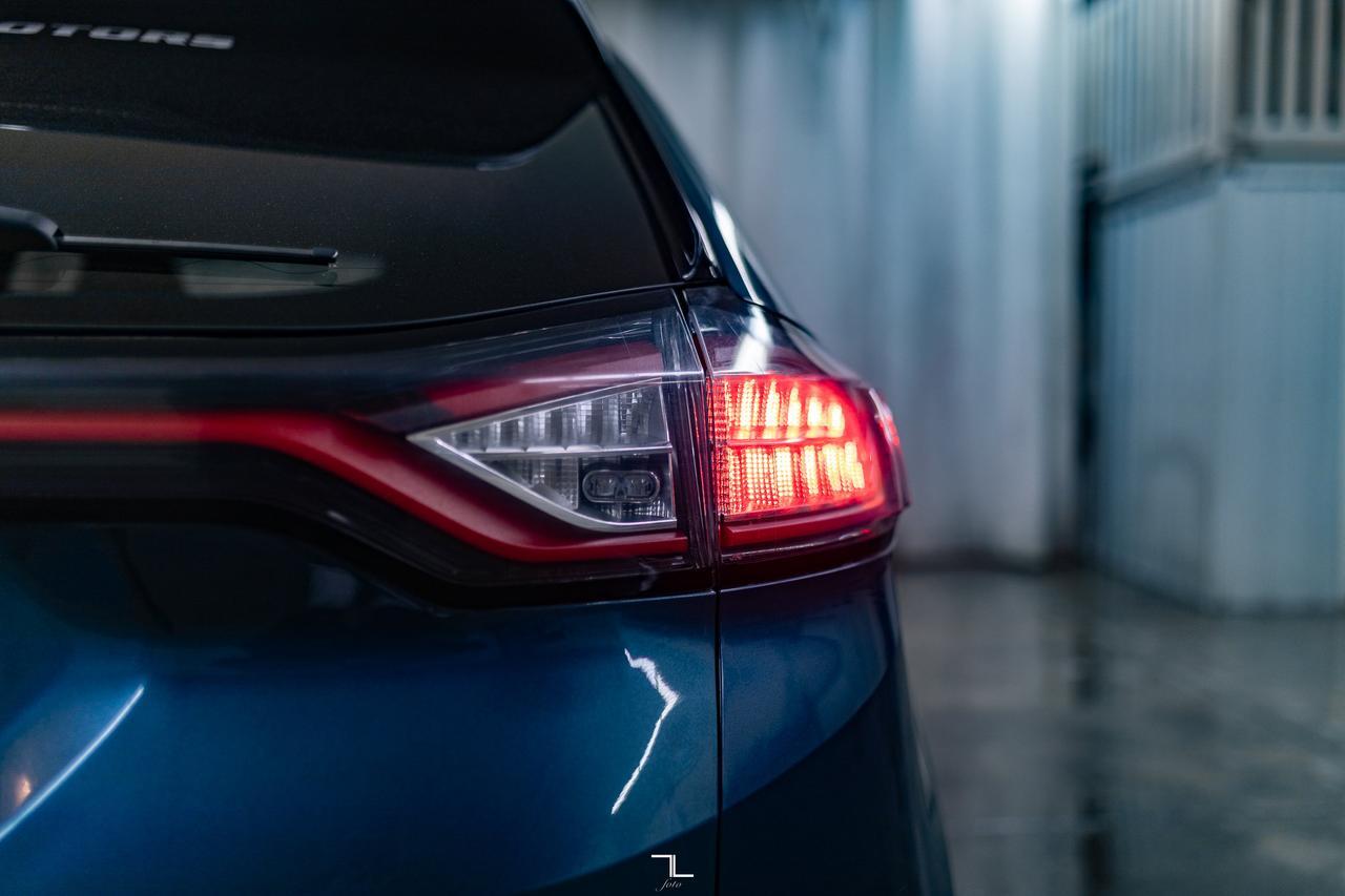 2018 Ford Edge AWD SEL PSeat BCam Red Deer AB