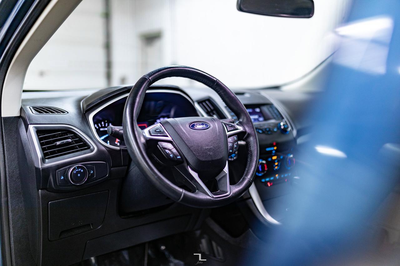 2018 Ford Edge AWD SEL PSeat BCam Red Deer AB