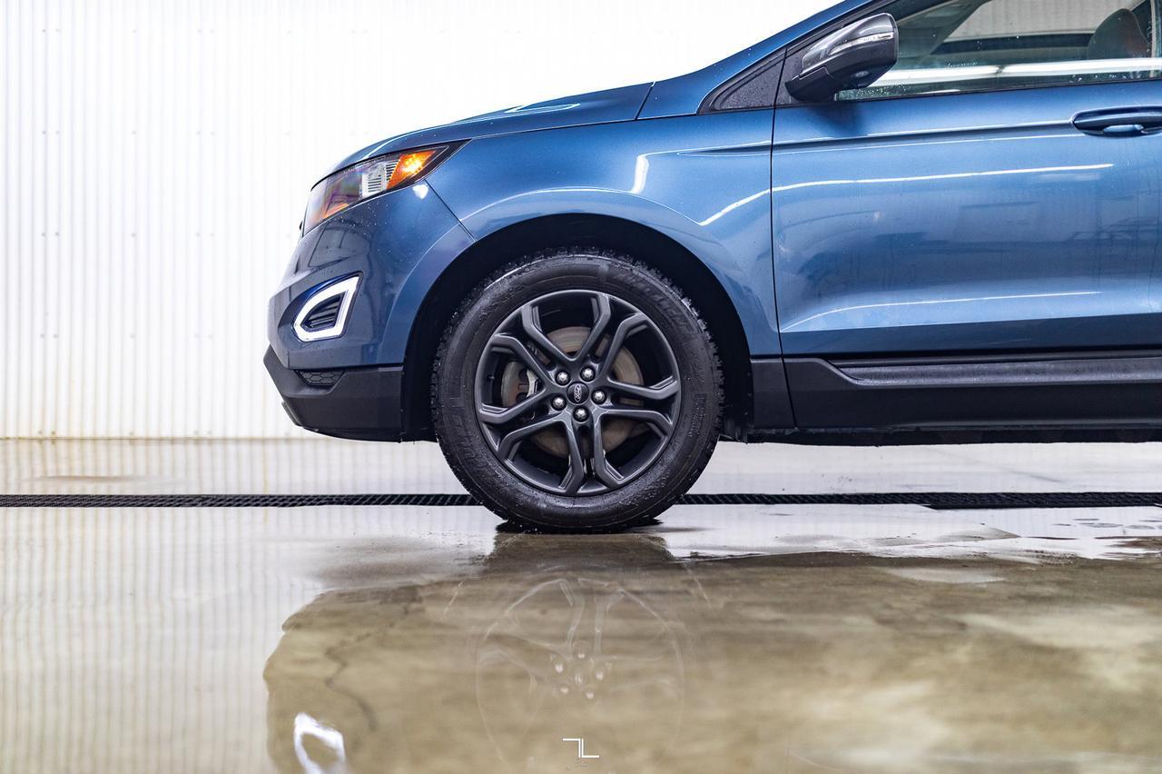 2018 Ford Edge AWD SEL Roof Nav BCam Red Deer AB