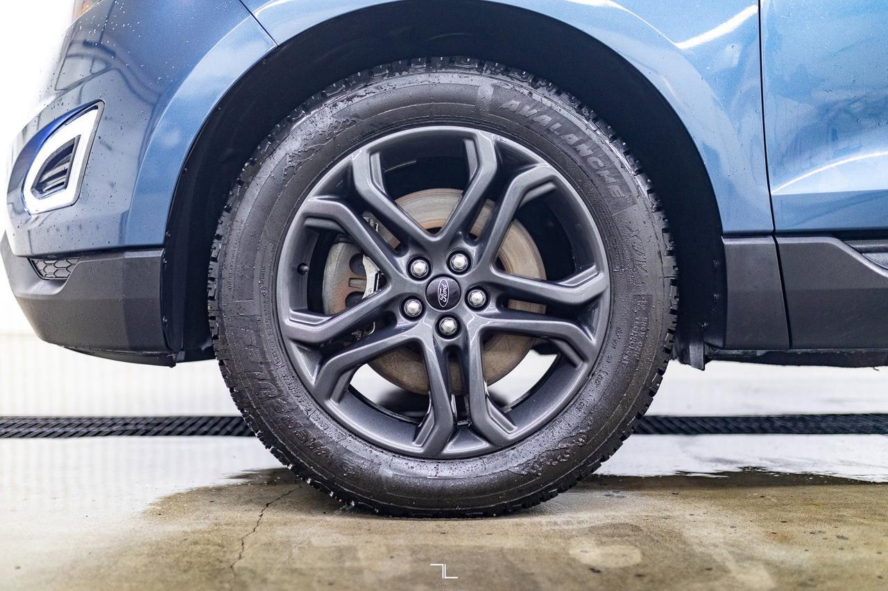 2018 Ford Edge AWD SEL Roof Nav BCam Red Deer AB