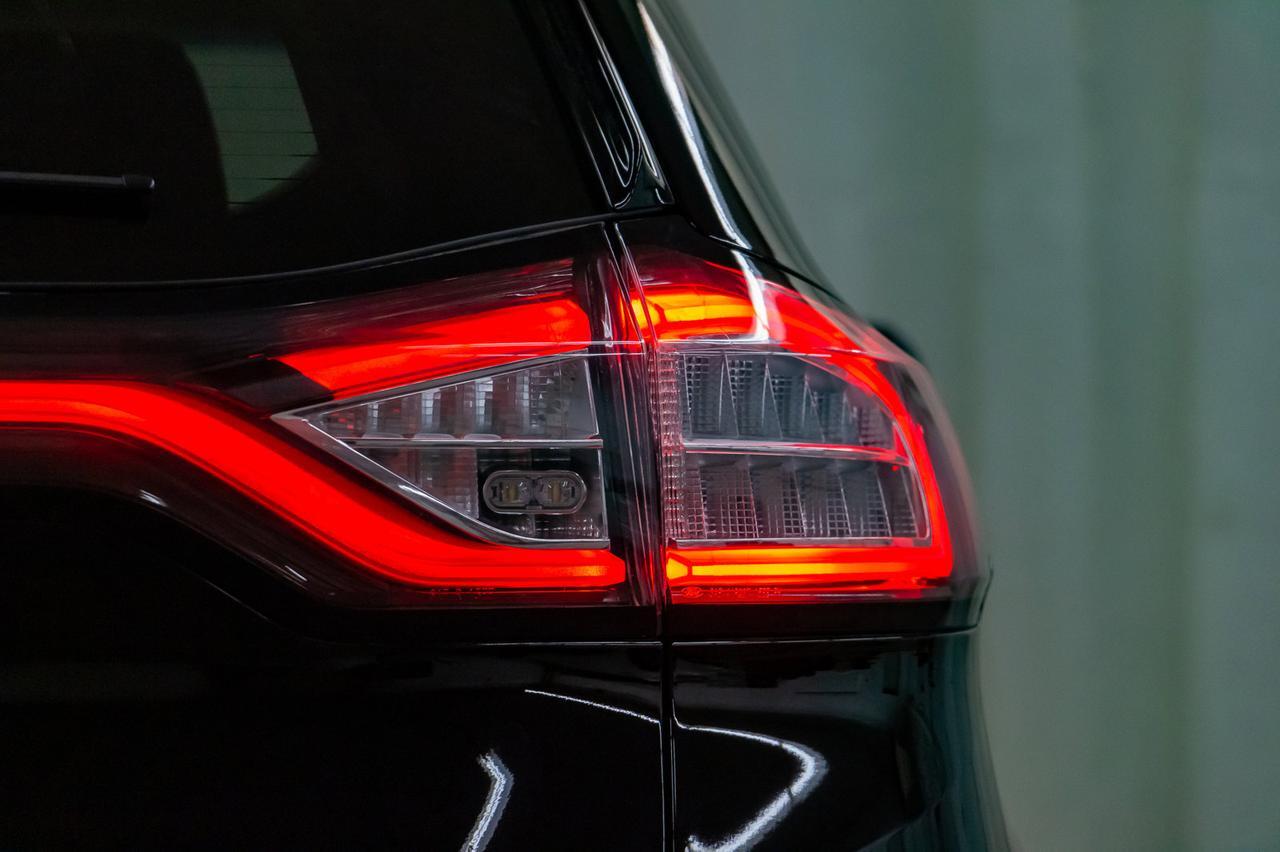 2018 Ford Edge AWD Sport Leather Roof Nav BCam Red Deer AB