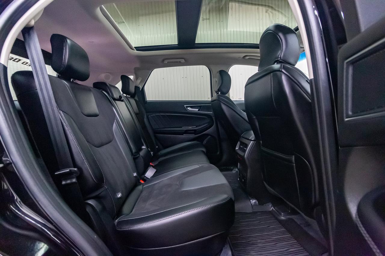 2018 Ford Edge AWD Sport Leather Roof Nav BCam Red Deer AB