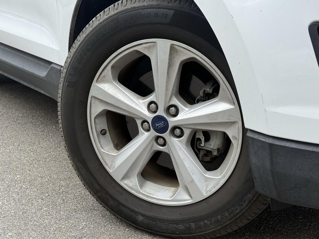 2018 Ford Edge SE
