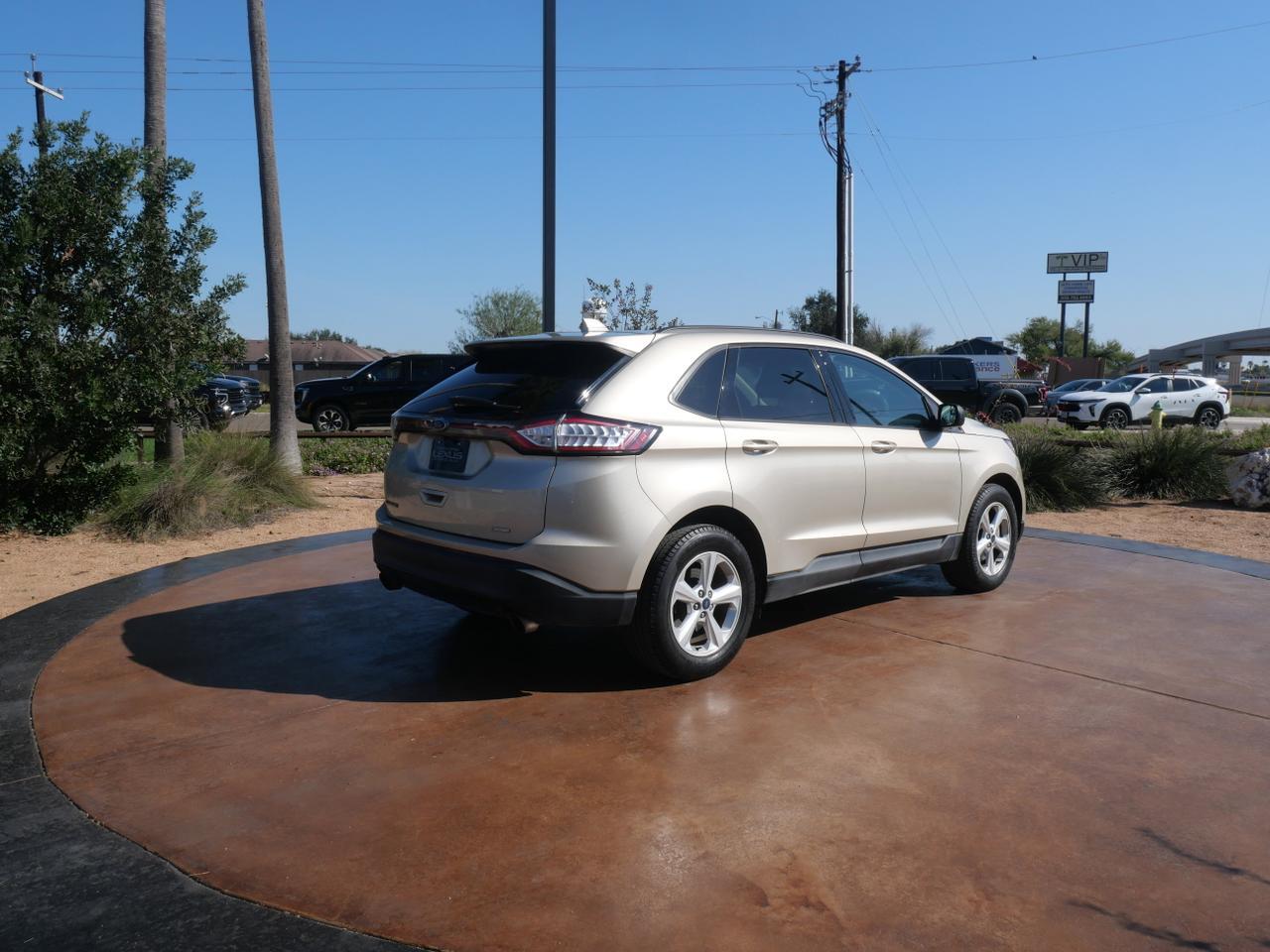 2018 Ford Edge SE