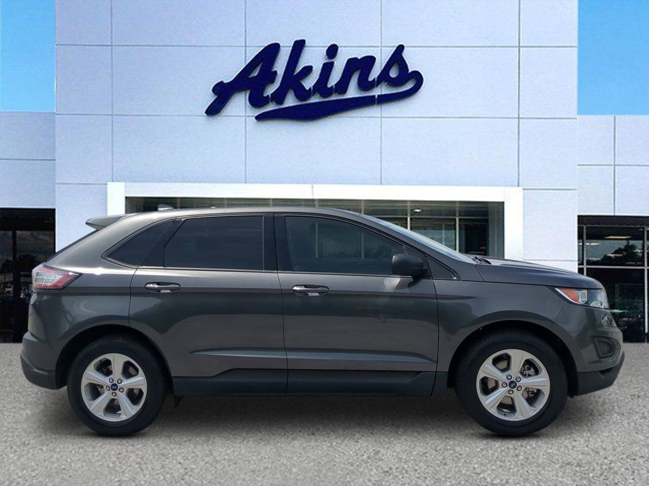 2018 Ford Edge SE
