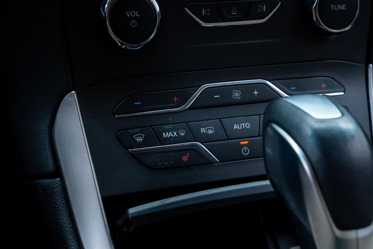 2018 Ford Edge SEL Group 201A Portland OR