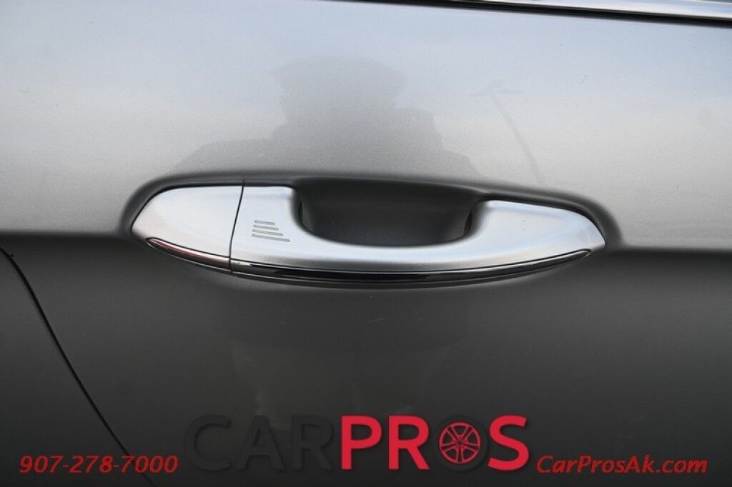 2018 Ford Edge Titanium - AWD - 2.0L Ecoboost - Remote Start - Power & Heated Leather Seats - Bluetooth - Power Liftgate - Backup Camera - Rear Park Assist Anchorage AK