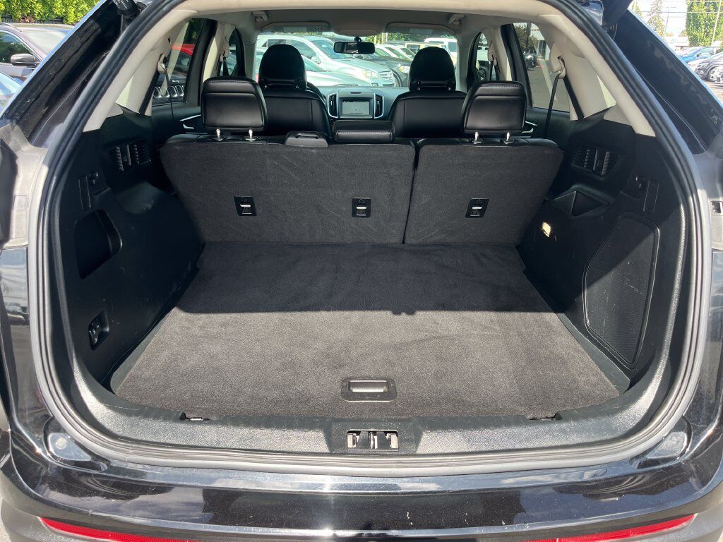 2018 Ford Edge Titanium OR