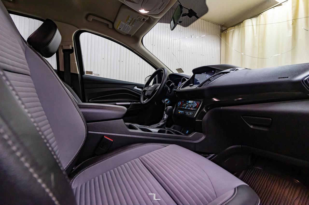 2018 Ford Escape AWD SE Appearance Pkg BCam Red Deer AB