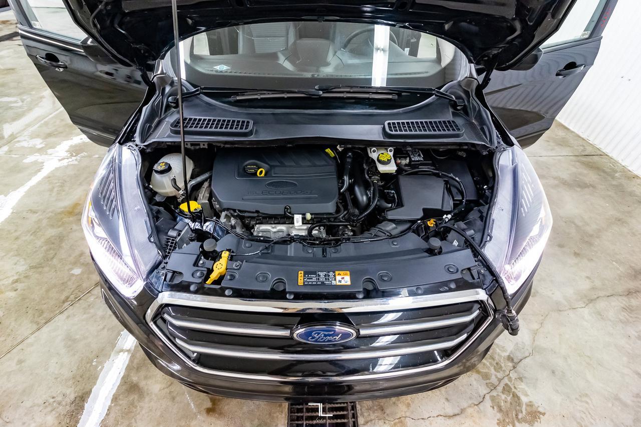 2018 Ford Escape AWD SE Appearance Pkg BCam Red Deer AB