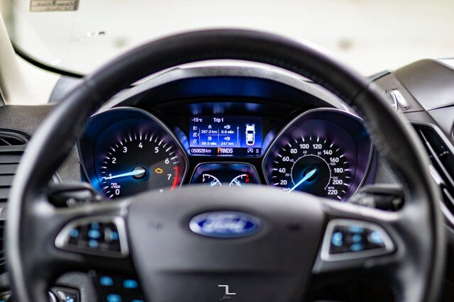 2018 Ford Escape AWD SE Appearance Pkg BCam Red Deer AB