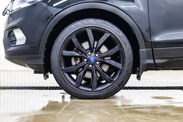 2018 Ford Escape AWD SE Appearance Pkg BCam Red Deer AB