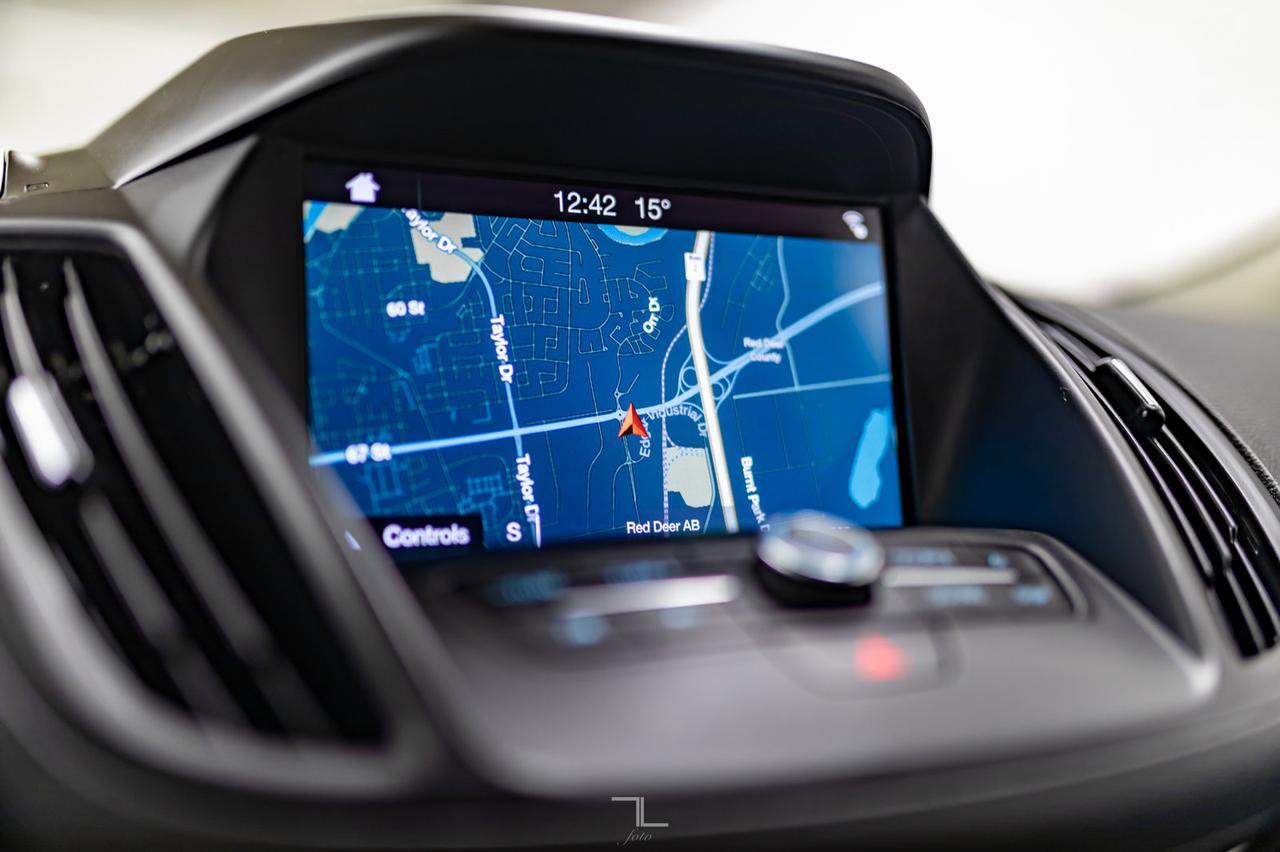 2018 Ford Escape AWD SE Appearance Pkg Nav BCam Red Deer AB