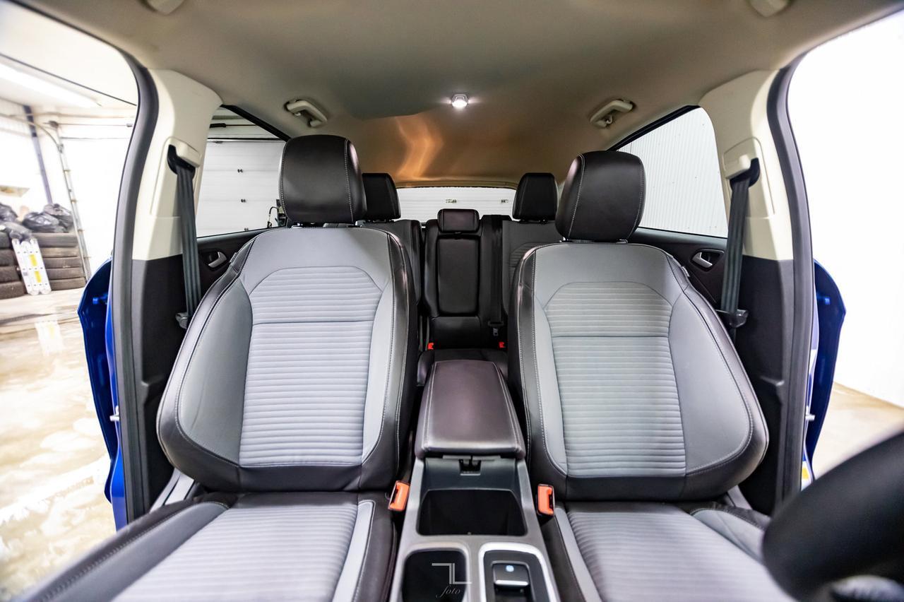 2018 Ford Escape AWD SE Appearance Pkg Nav BCam Red Deer AB