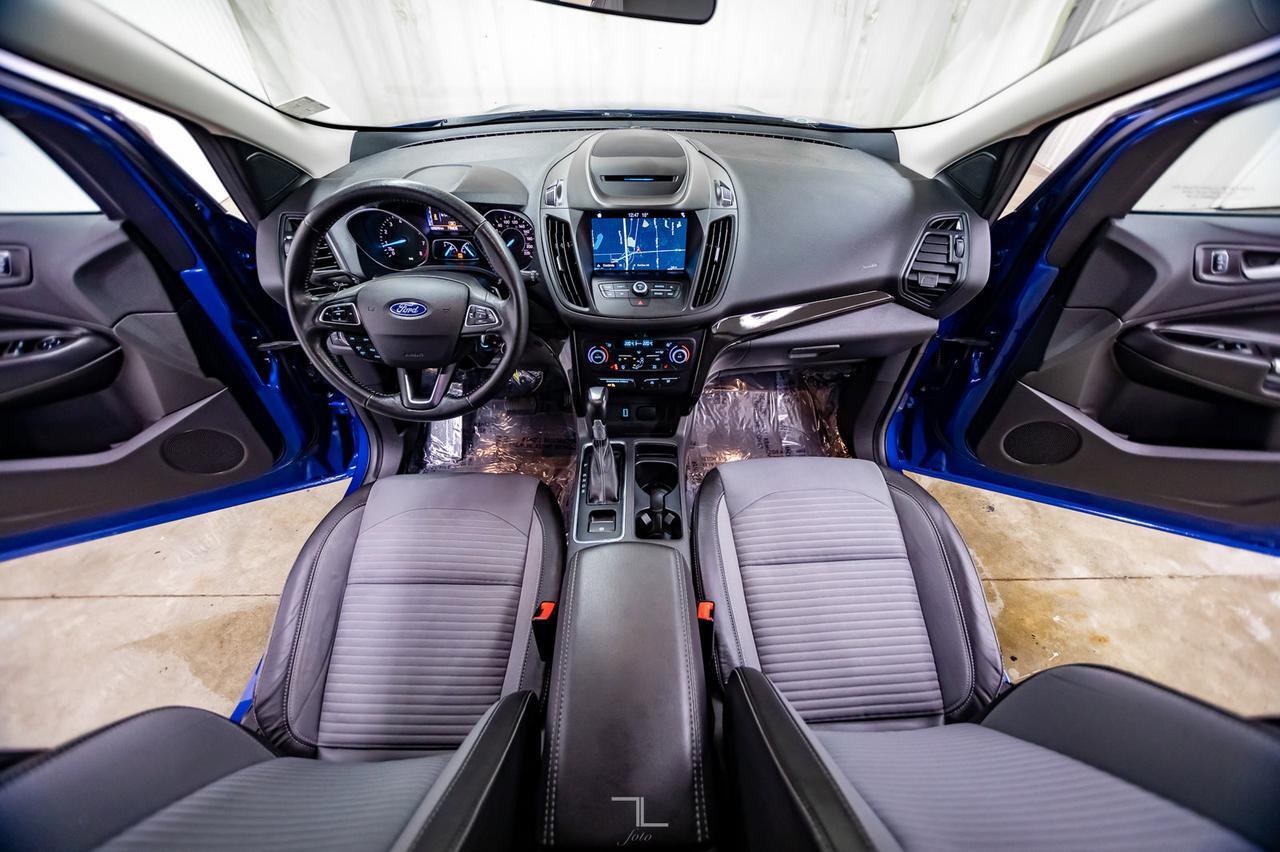 2018 Ford Escape AWD SE Appearance Pkg Nav BCam Red Deer AB