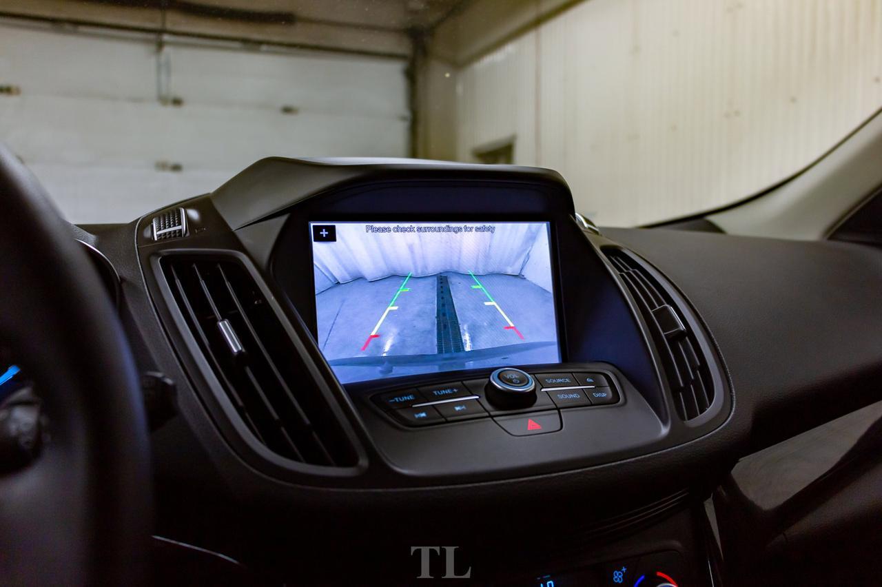 2018 Ford Escape AWD SE Appearance Pkg Nav BCam Red Deer AB