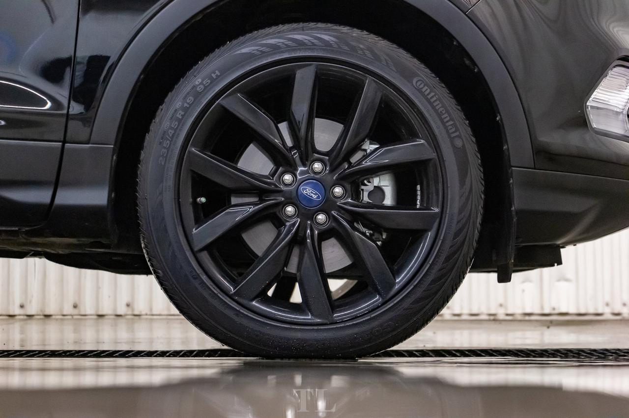 2018 Ford Escape AWD SE Appearance Pkg Nav BCam Red Deer AB