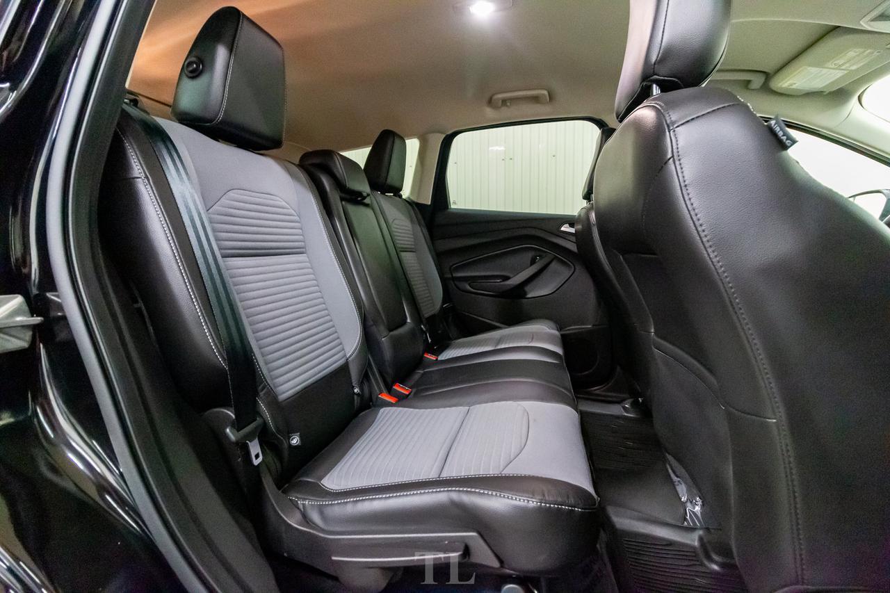 2018 Ford Escape AWD SE Appearance Pkg Nav BCam Red Deer AB