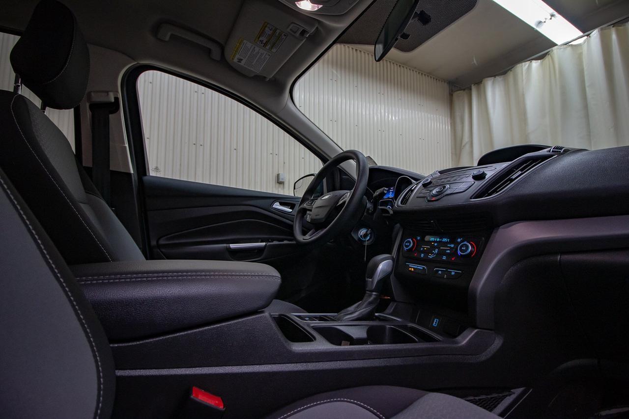 2018 Ford Escape AWD SE BCam Heated Seats Red Deer AB