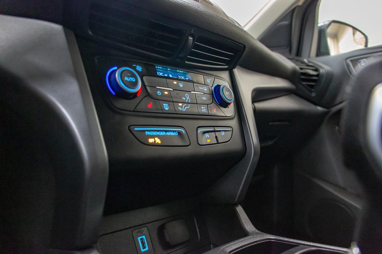 2018 Ford Escape AWD SE BCam Heated Seats Red Deer AB