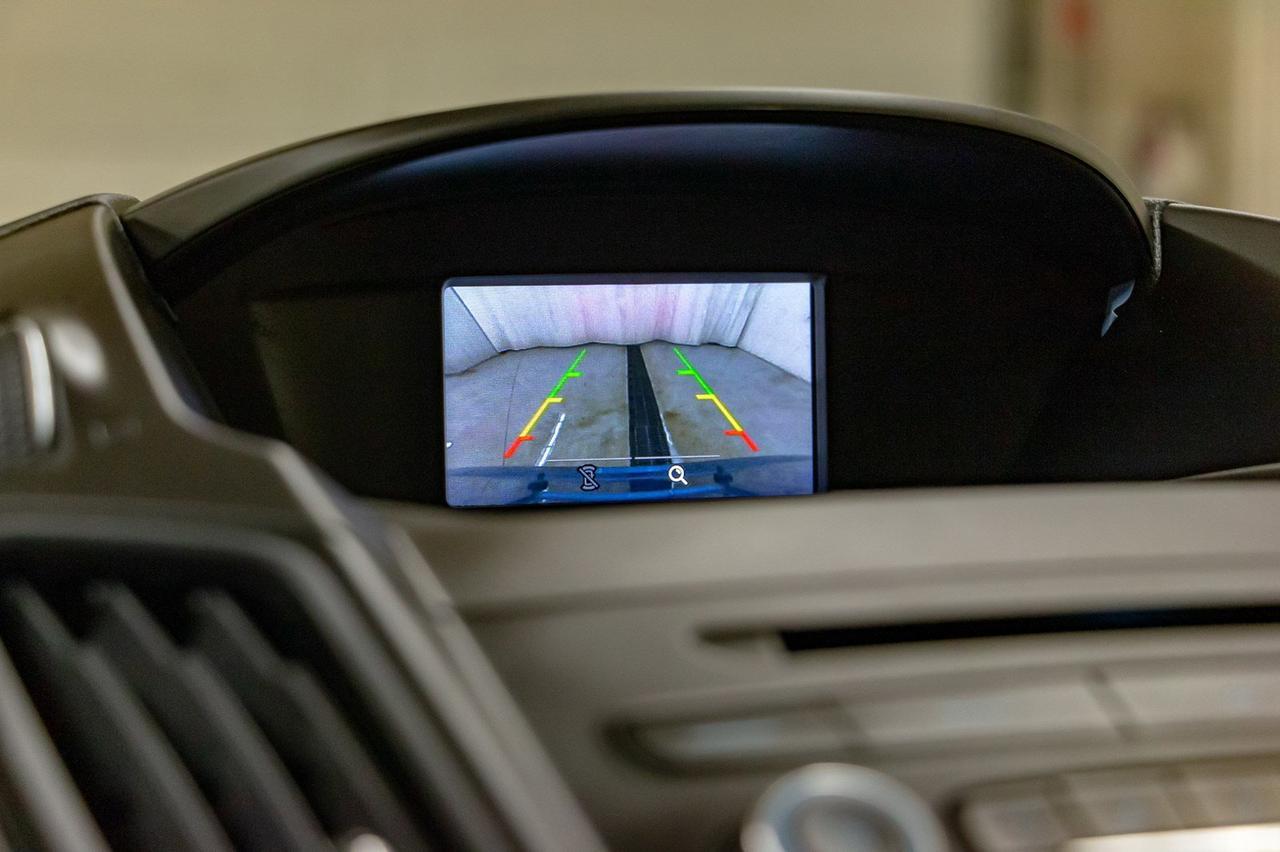 2018 Ford Escape AWD SE BCam Heated Seats Red Deer AB