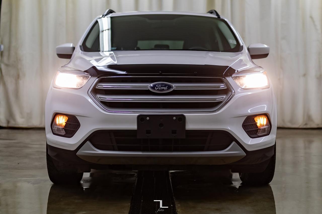 2018 Ford Escape AWD SE BCam Heated Seats Red Deer AB