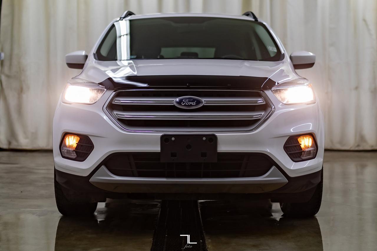 2018 Ford Escape AWD SE BCam Heated Seats Red Deer AB