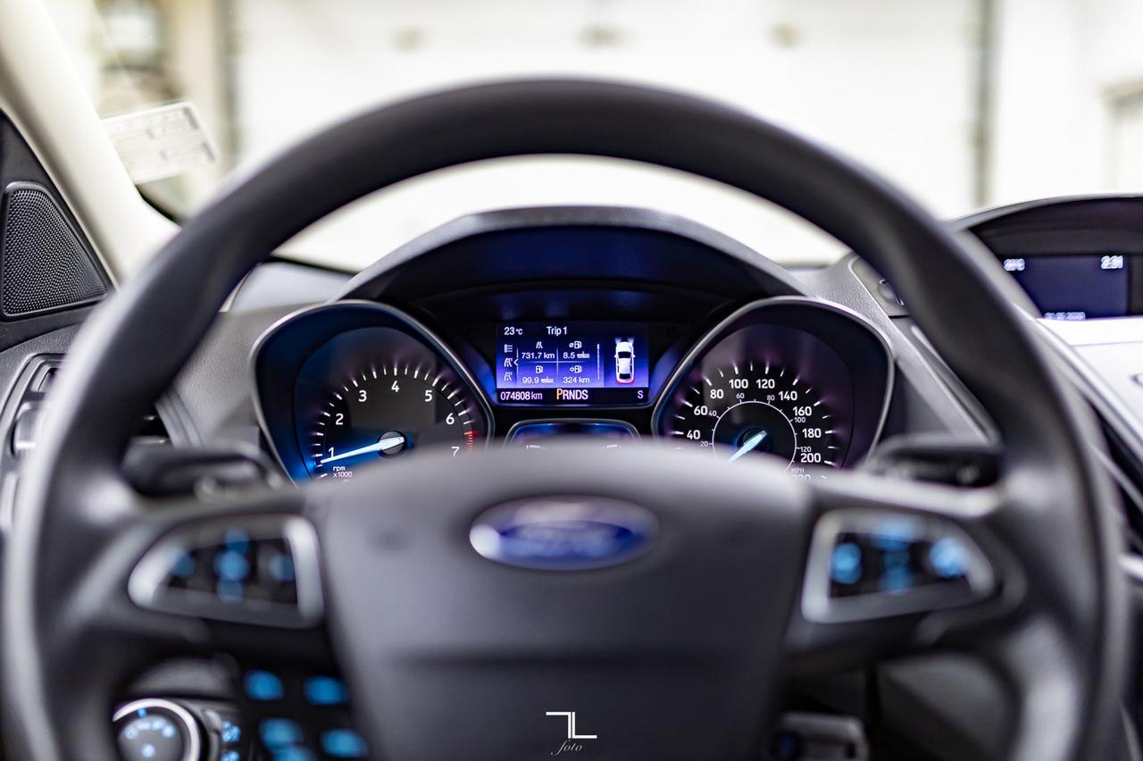 2018 Ford Escape AWD SE BCam Heated Seats Red Deer AB