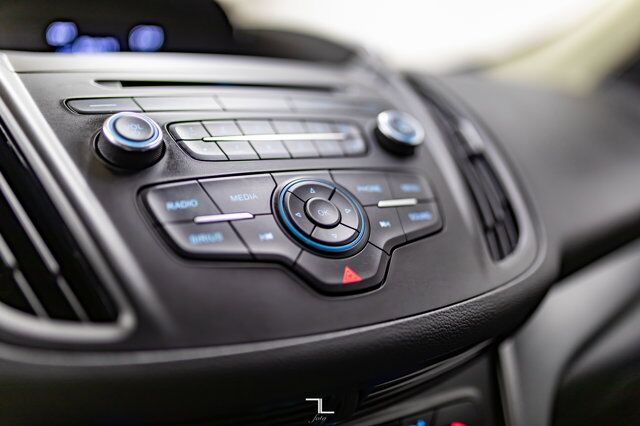 2018 Ford Escape AWD SE BCam Heated Seats Red Deer AB