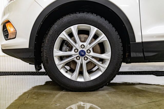 2018 Ford Escape AWD SE BCam Heated Seats Red Deer AB