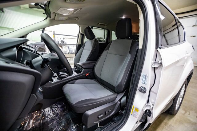 2018 Ford Escape AWD SE BCam Heated Seats Red Deer AB