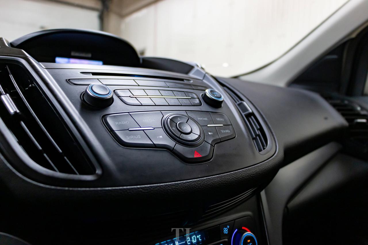 2018 Ford Escape AWD SE BCam Heated Seats Red Deer AB