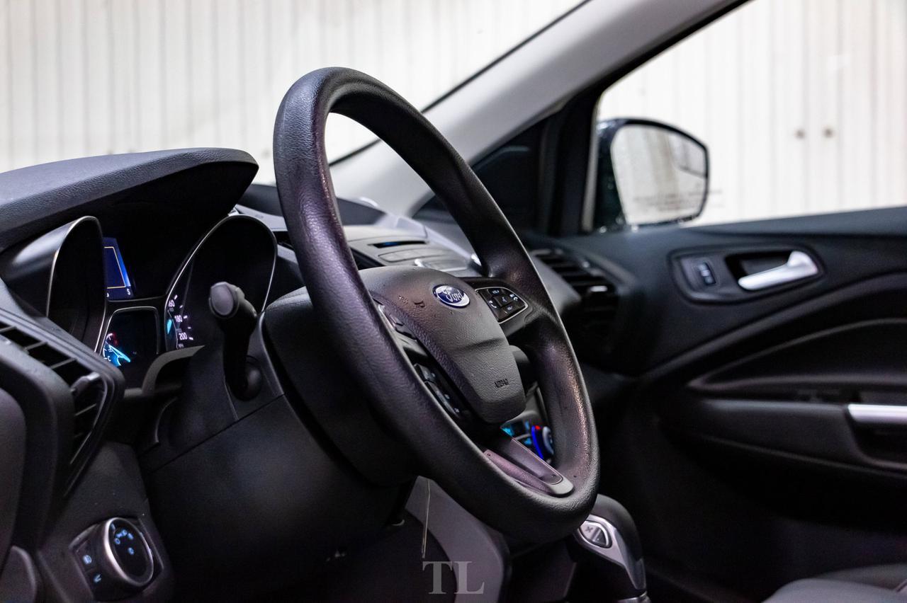 2018 Ford Escape AWD SE BCam Heated Seats Red Deer AB