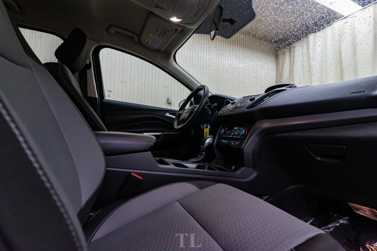 2018 Ford Escape AWD SE BCam Heated Seats Red Deer AB