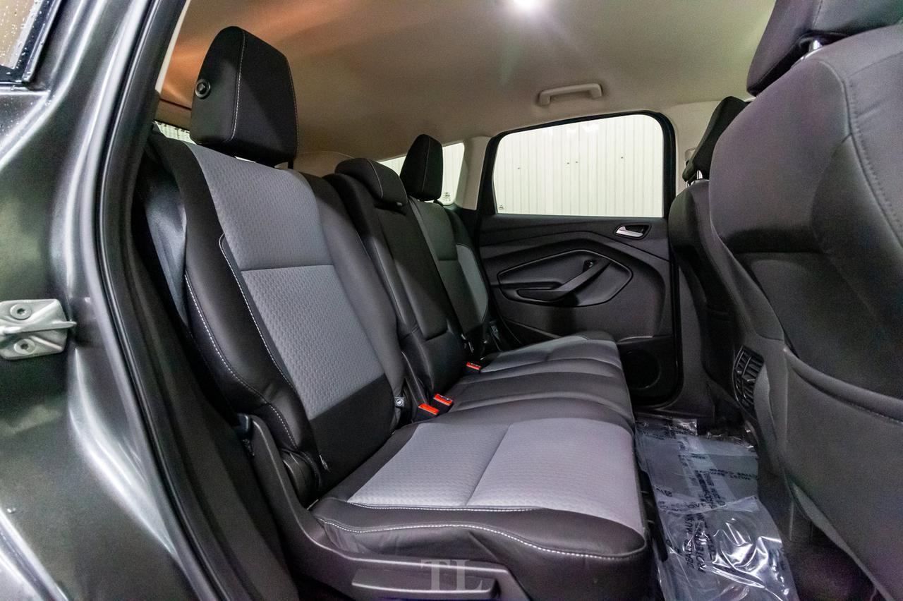 2018 Ford Escape AWD SE BCam Heated Seats Red Deer AB