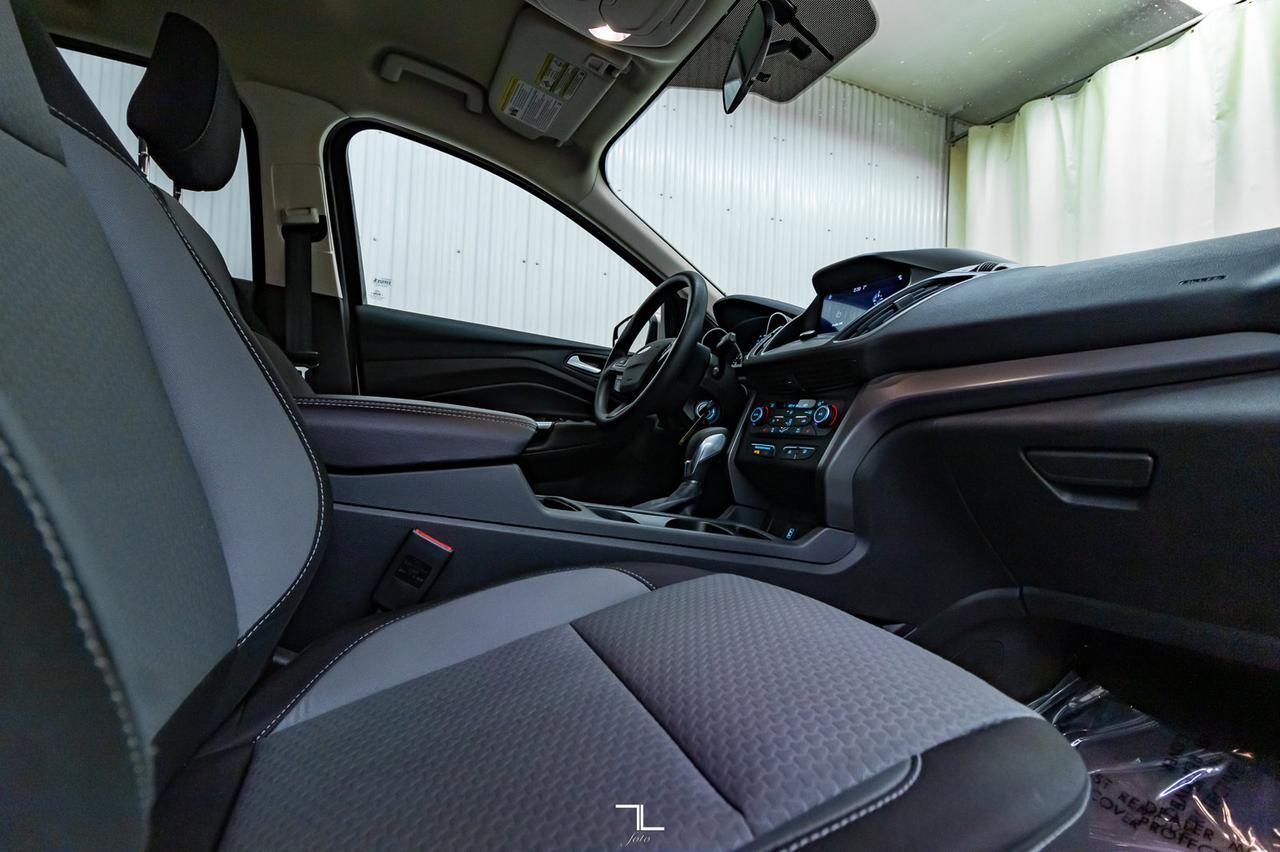 2018 Ford Escape AWD SE BCam Red Deer AB