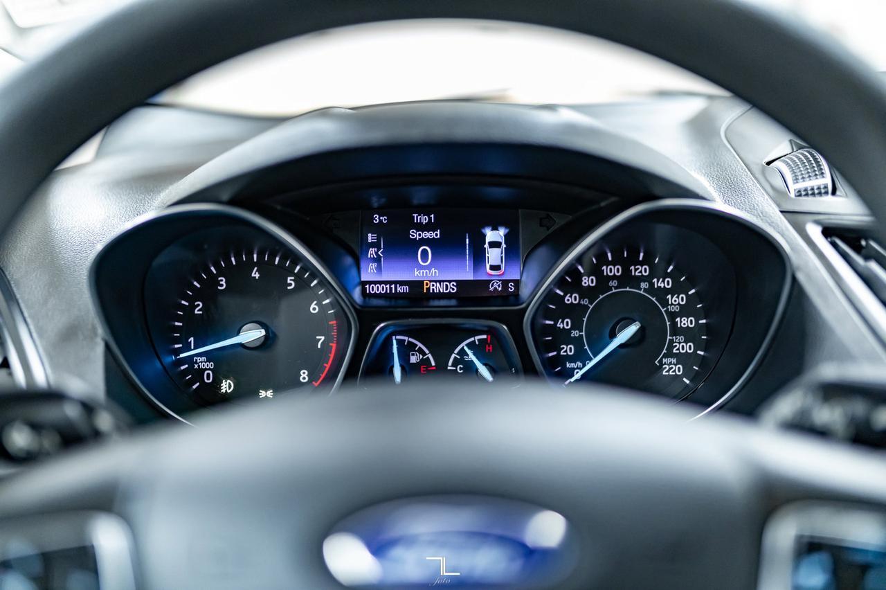 2018 Ford Escape AWD SE BCam Red Deer AB