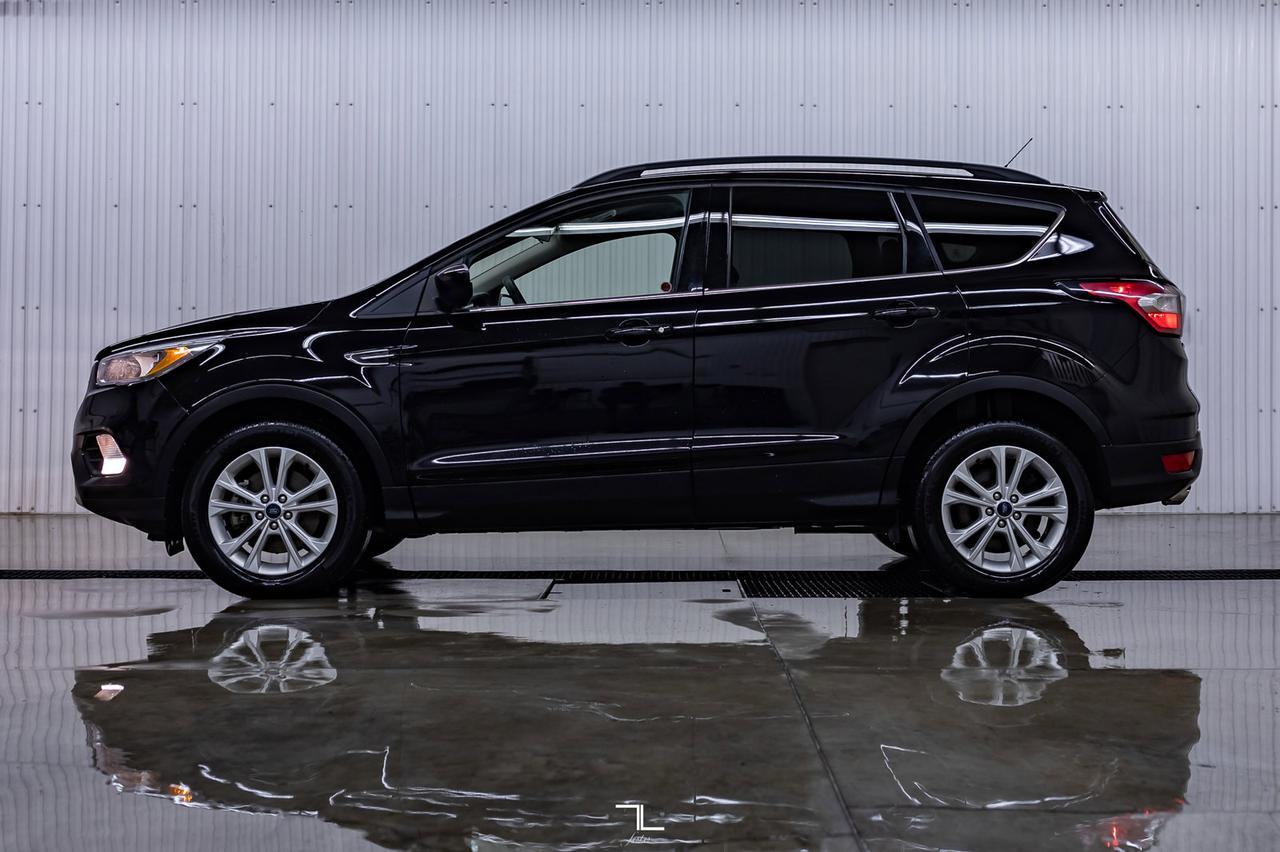 2018 Ford Escape AWD SE BCam Red Deer AB
