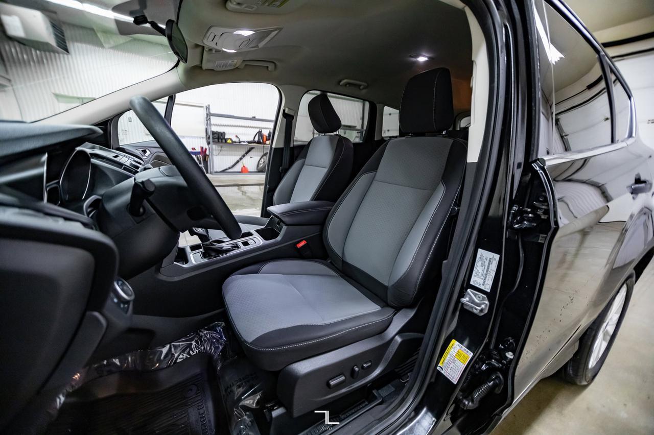 2018 Ford Escape AWD SE BCam Red Deer AB