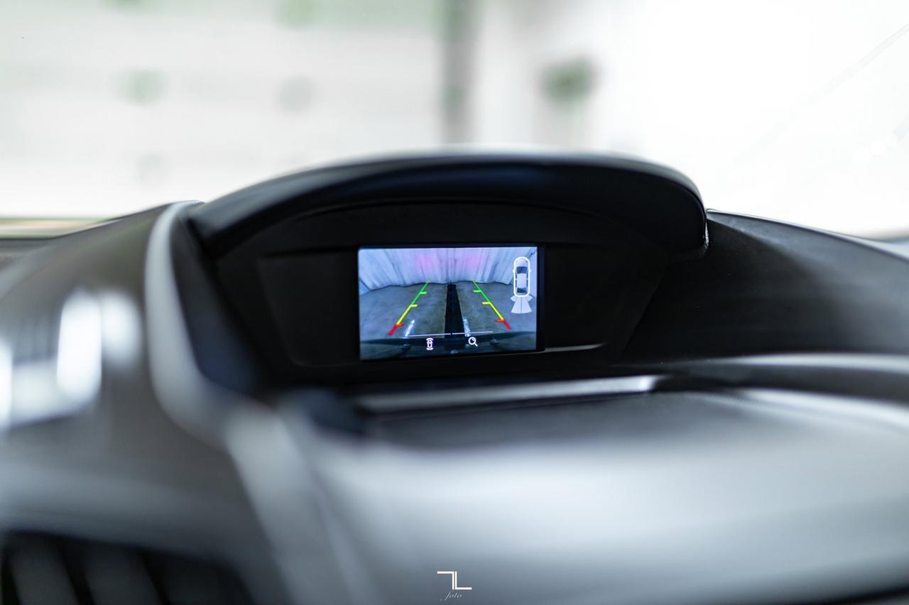 2018 Ford Escape AWD SE BCam Red Deer AB