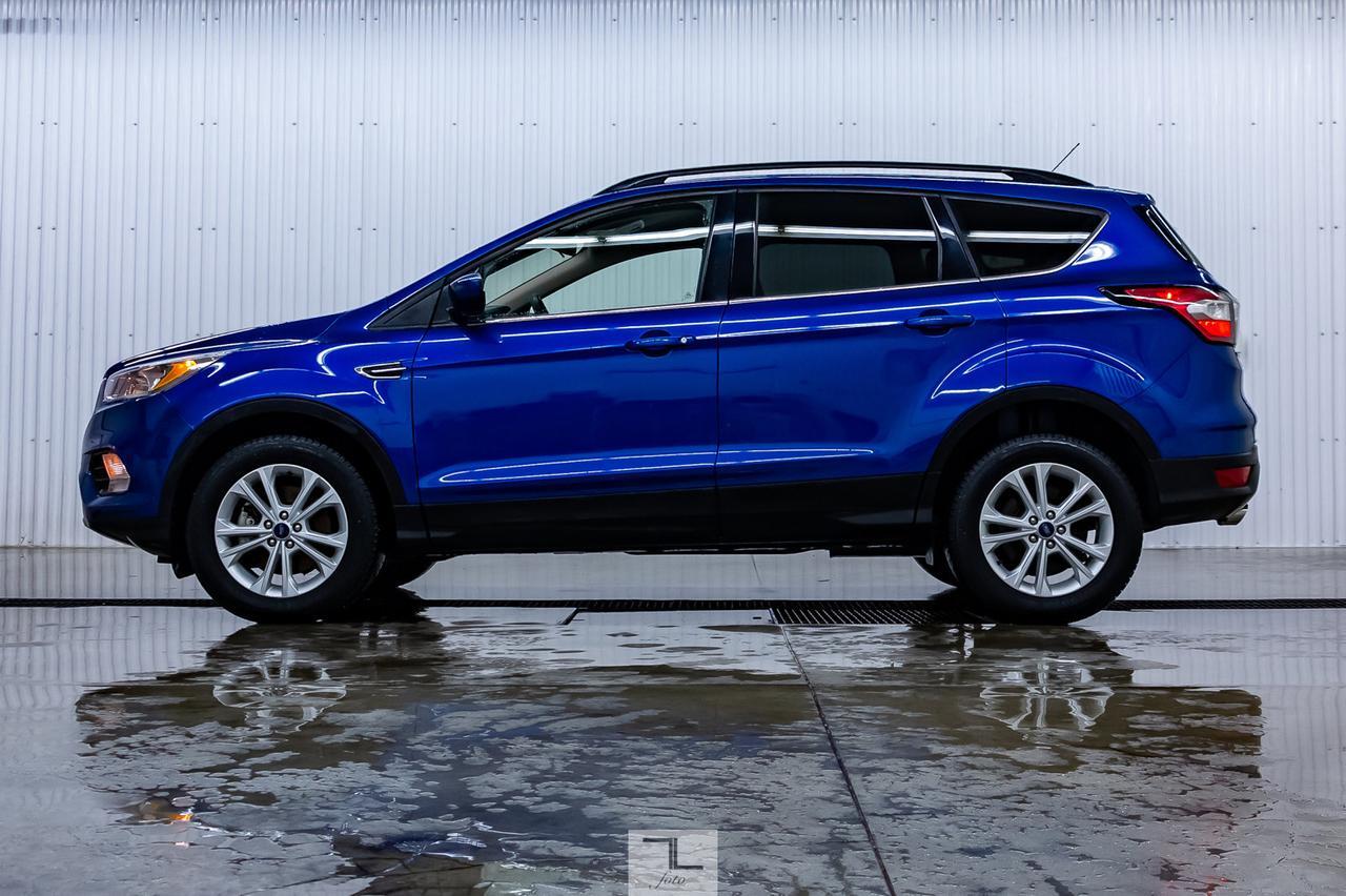 2018 Ford Escape AWD SE BCam Red Deer AB