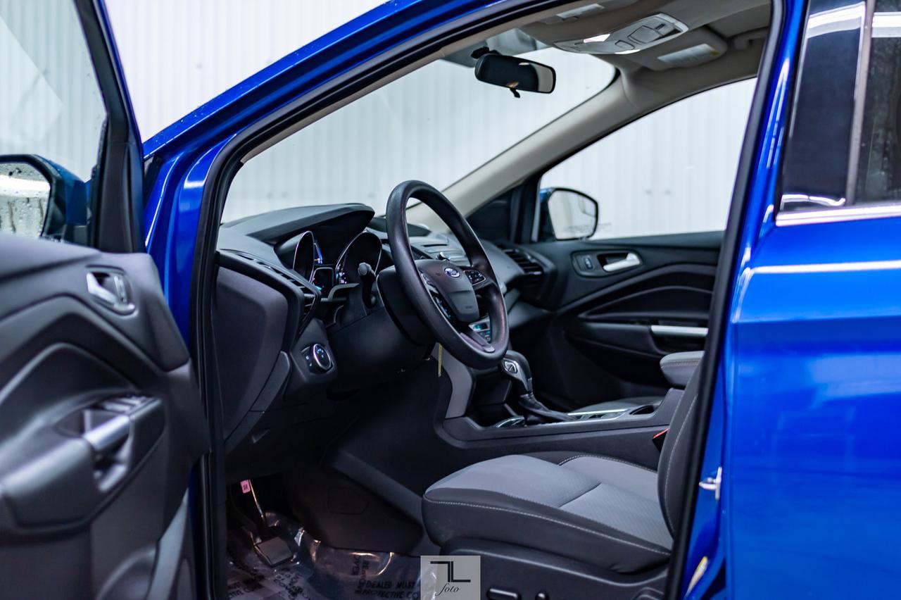 2018 Ford Escape AWD SE BCam Red Deer AB