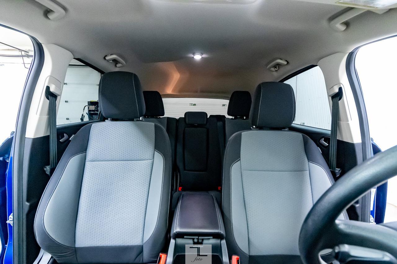 2018 Ford Escape AWD SE BCam Red Deer AB