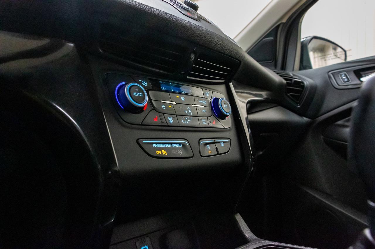 2018 Ford Escape AWD SE BCam Red Deer AB