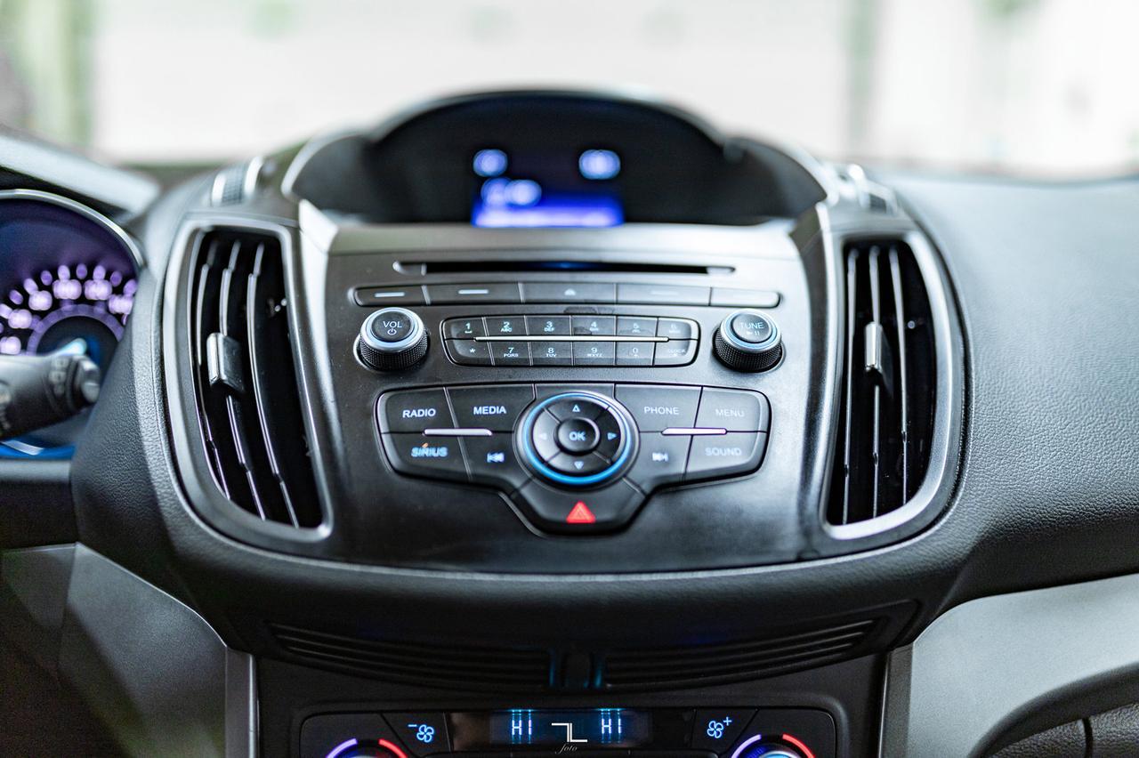 2018 Ford Escape AWD SE BCam Red Deer AB