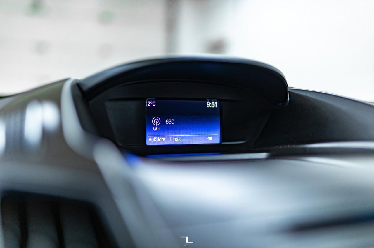 2018 Ford Escape AWD SE BCam Red Deer AB